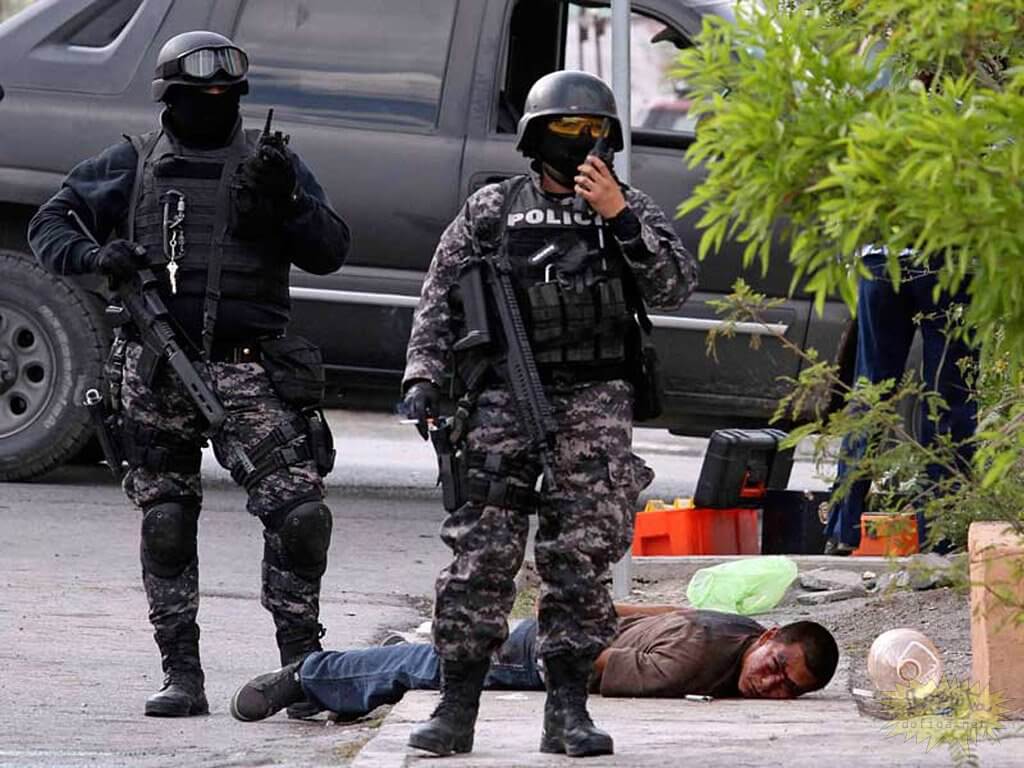 Полиция в Мексике, vigiljournal.com