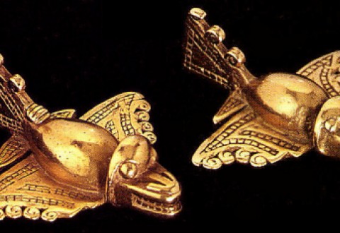 Золотые самолетики