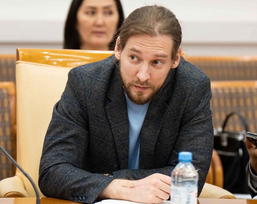 Холин Андрей, Исполнительный директор АО «МК-Альянс», председатель Комитета по социально трудовым отношениям Московского отделения «ОПОРЫ РОССИИ» 