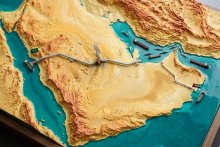 Ормузский пролив закрыт: как нефть идёт в обход