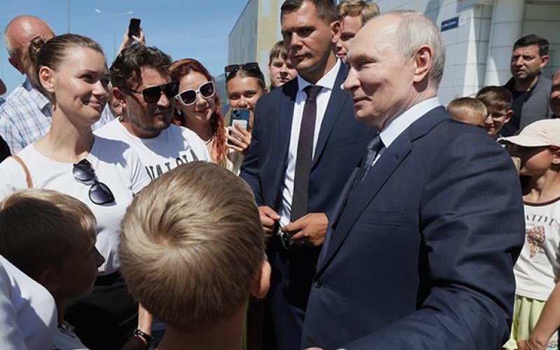 Путин Курилы
